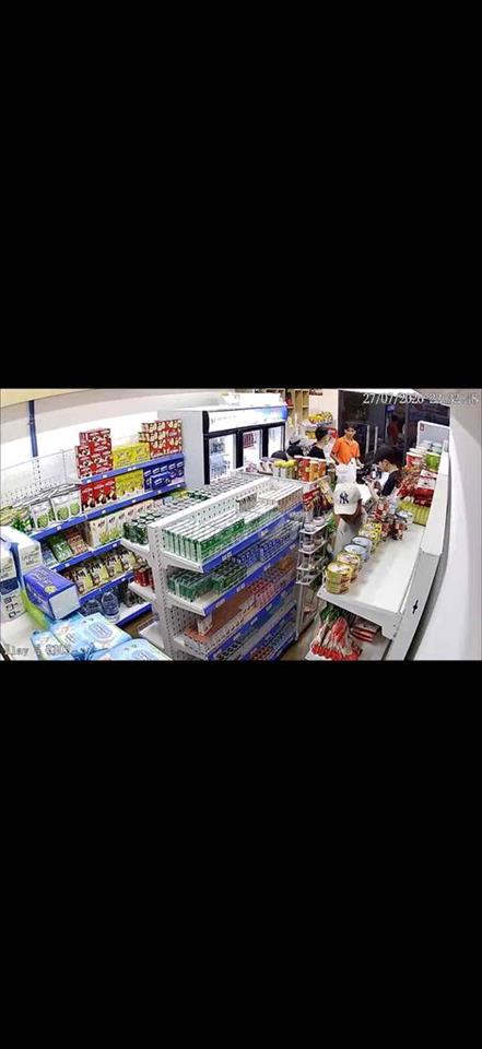 SANG NHƯỢNG MẶT BẰNG CỦA HÀNG TIỆN LỢI FULL NỘI THẤT