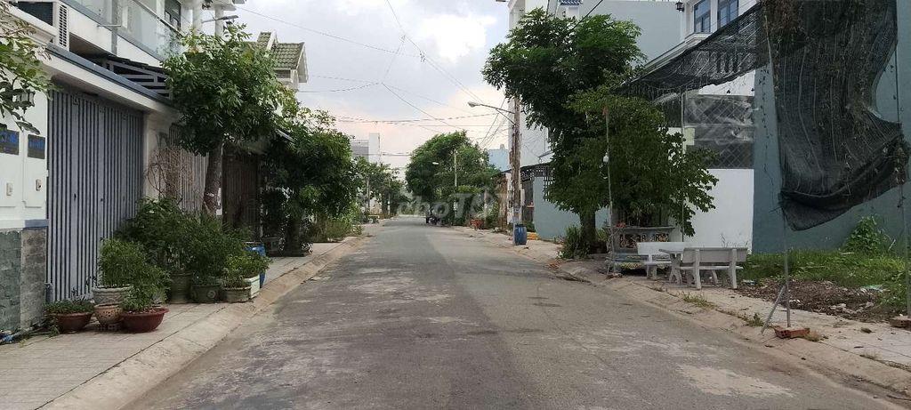 Bán nhà phú sinh cát Tường