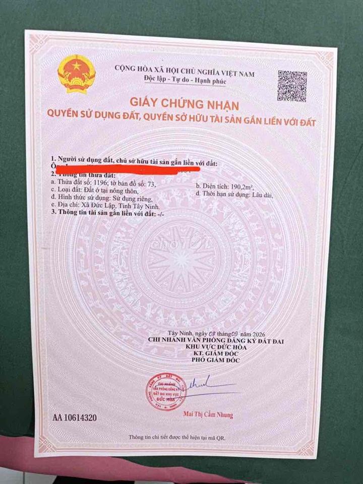 Mặt tiền nhựa Lục Viên