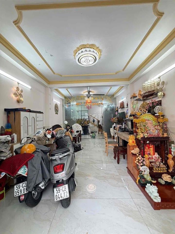 NHÀ ĐẸP 3 TẦNG TRUNG TÂM Q7- NGÂY CHỢ TÂN MỸ - NGUYỄN THỊ THẬP - SHR -