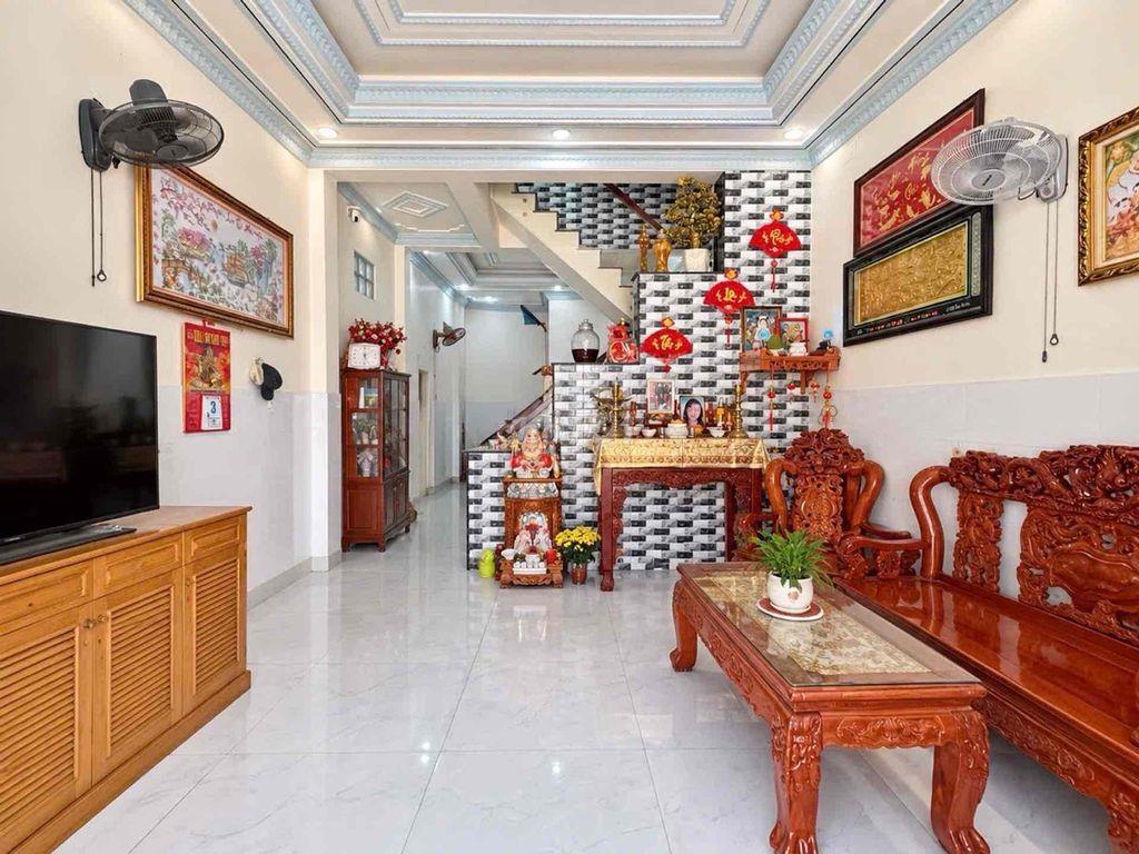 MẶT TIỀN LÊ VĂN LƯƠNG Q7 – GẦN LOTTE MART – 2 TẦNG – KINH DOANH ĐA NGÀ