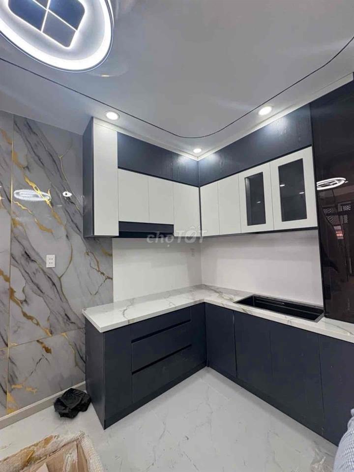 NHÀ ĐẸP 2 TẦNG - HẼM XE HƠI - DT :50M- SHR - GẦN PHÚ MỸ HƯNG- 4.4T- HU