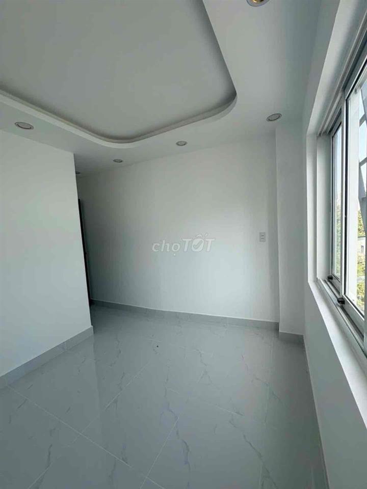 NHÀ ĐẸP 2 TẦNG - HẼM XE HƠI - DT :50M- SHR - GẦN PHÚ MỸ HƯNG- 4.4T- HU