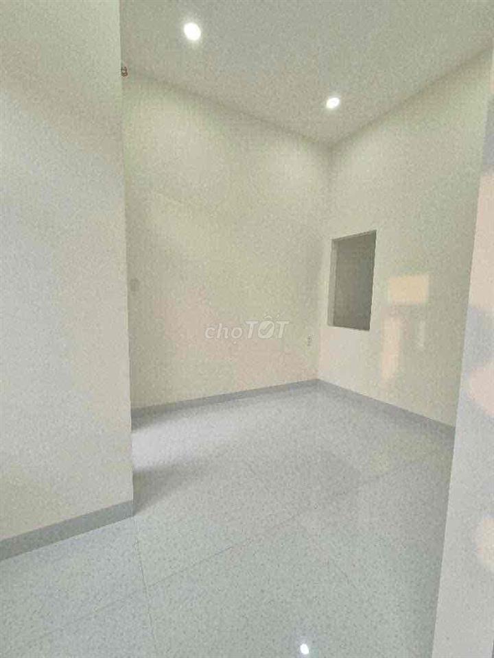 NHÀ MỚI 2 TẦNG -LÊ VĂN LƯƠNG Q7- SHR- CÁCH LOTTE 100M-KHÔNG QUY HOẠCH