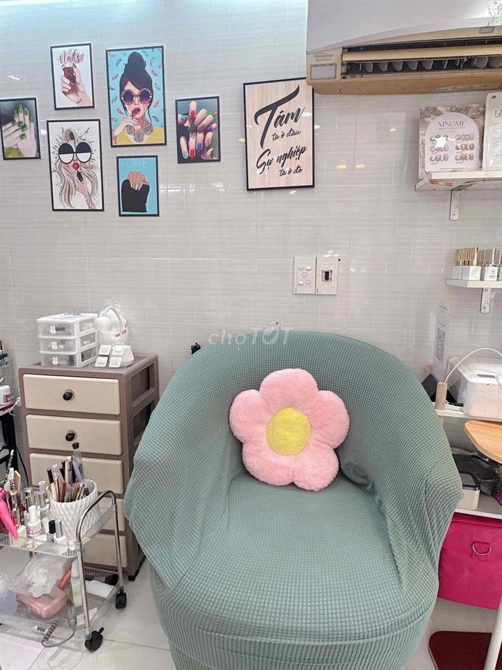 Sang Nhượng Mặt Bằng Đang Kinh Doanh Có Lượng Khách Ổn Đinh