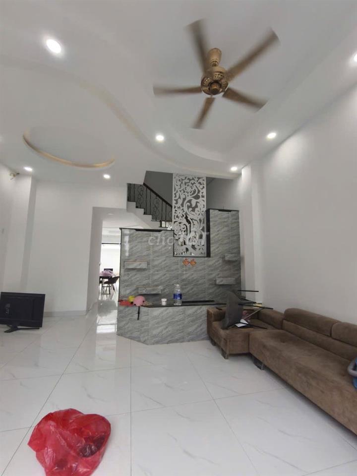 Nhà Nguyên căn Full nội thất , HÓC MÔN