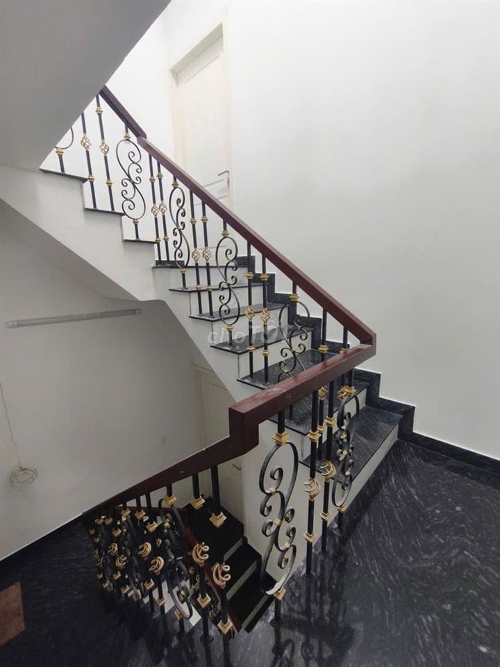 Nhà Nguyên căn Full nội thất , HÓC MÔN