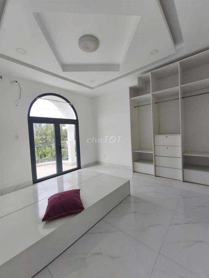 Nhà Nguyên căn Full nội thất , HÓC MÔN