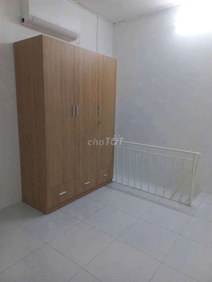 Nhà hẻm 672 Huỳnh Tấn Phát ( gần KCX )