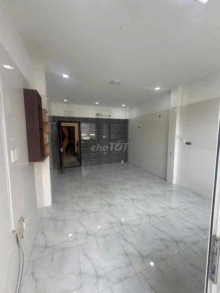 cho thuê nhà mặt tiền gần Đỗ Xuân Hợp, Cao đẳng Công thương