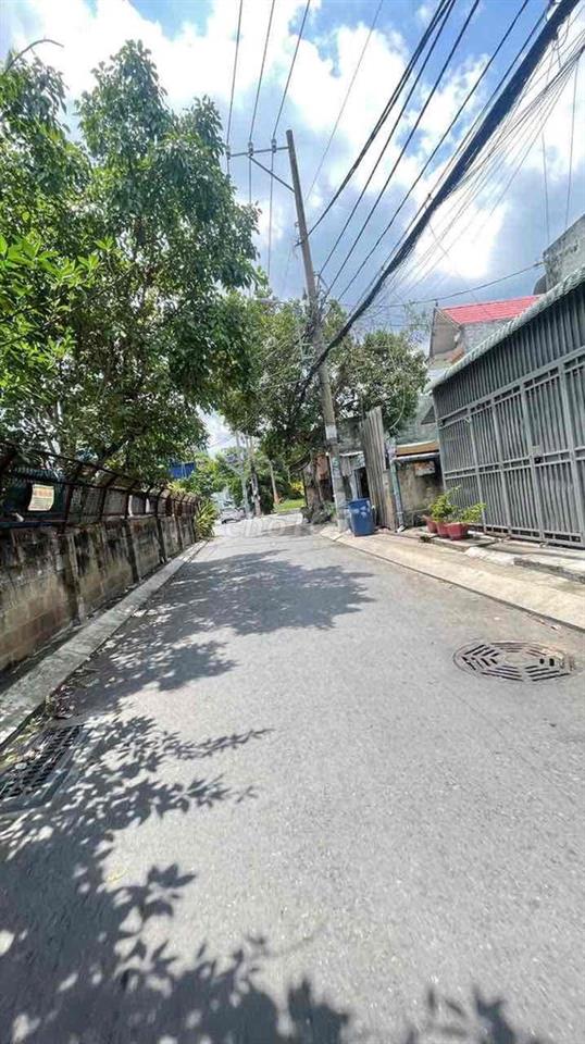4,2 Tỷ- 105M ĐẤT LINH XUÂN SÁT BÊN TRUNG TÂM HÀNH CHÍNH DĨ AN