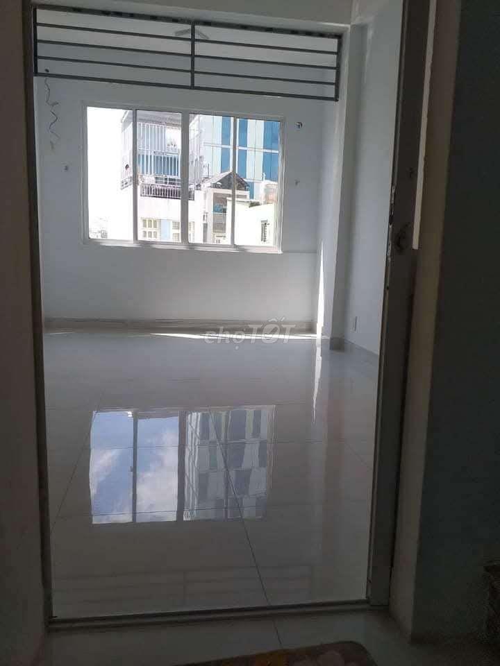 cho thuê lầu 3 