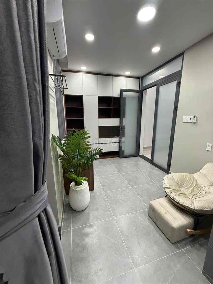 CẦN CHO THUÊ NHÀ THƯƠNG MẠI PHÚ MỸ NỘI THẤT ĐẸP