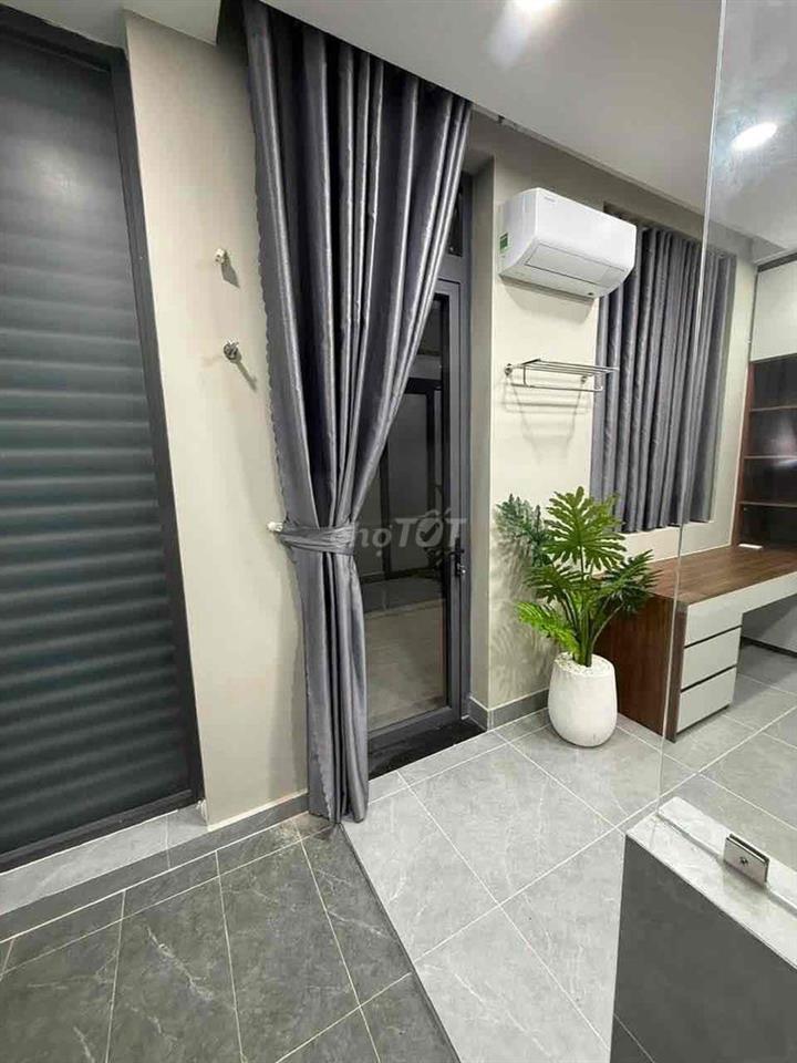 CẦN CHO THUÊ NHÀ THƯƠNG MẠI PHÚ MỸ NỘI THẤT ĐẸP