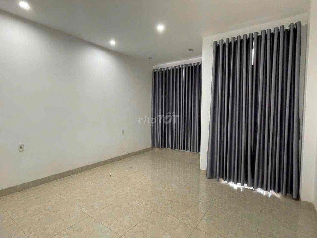 CHO THUÊ NHÀ PHỐ HẺM PHẠM NGỌC THẠCH NỘI THẤT CƠ BẢN