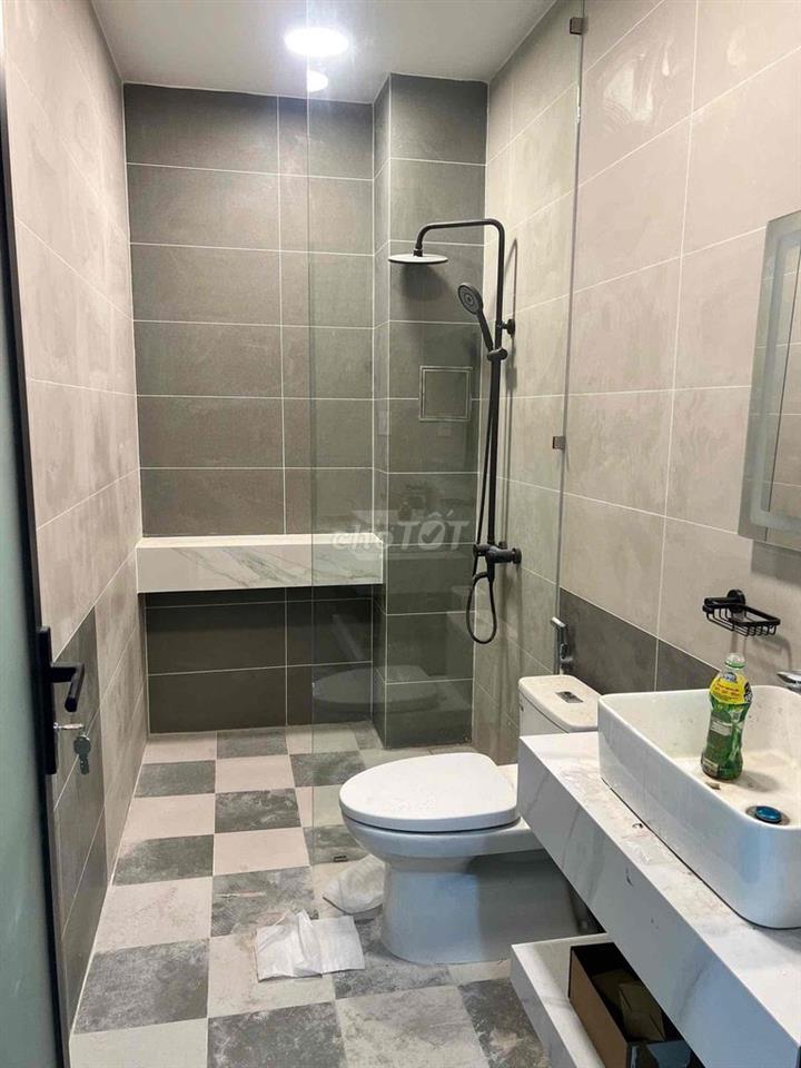 CHO THUÊ NHÀ MẶT TIỀN KHU CHINA TOUW TRUNG TÂM THÀNH PHỐ MỚI MỚI 100%