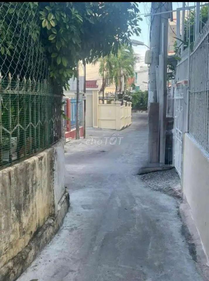 Bán nha hẻm đường 2 tháng 4 Nha Trang