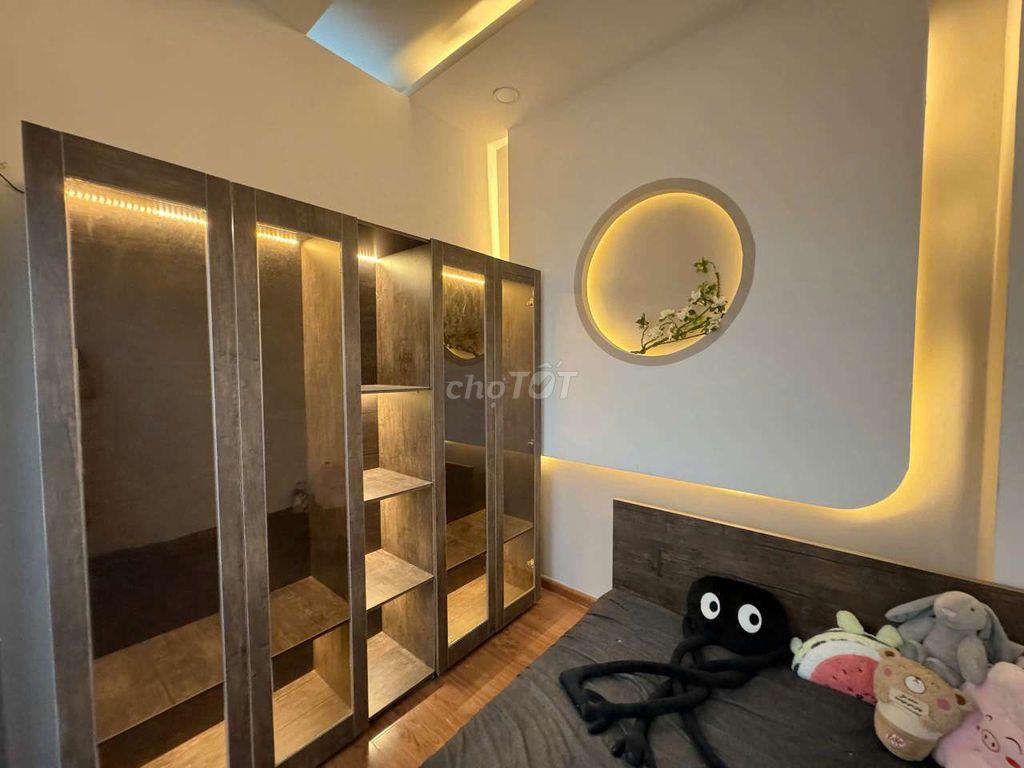 SANG CHDV 14PN TẠI BIỆT THỰ NAKAGO Q2 