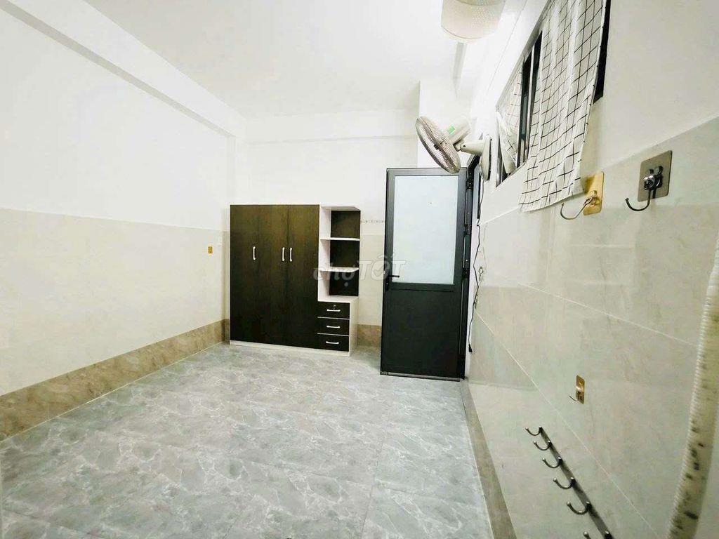 SANG CHDV 32P NGUYỄN ẢNH THỦ GẦN PHẦN MỀM QUANG TRUNG 