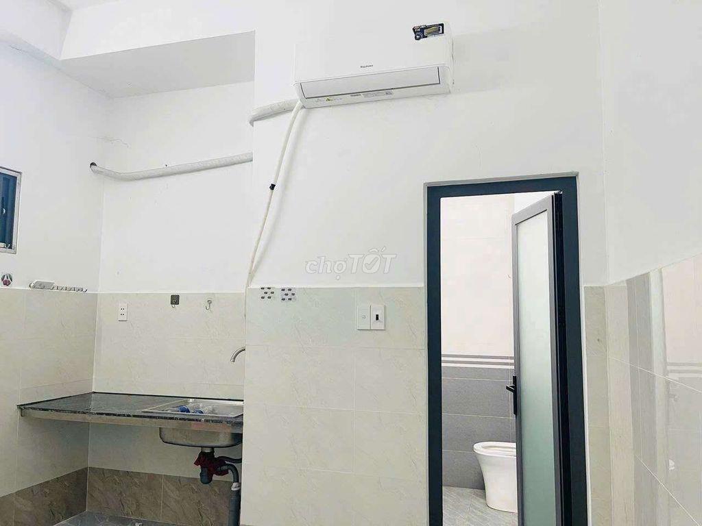 SANG CHDV 32P NGUYỄN ẢNH THỦ GẦN PHẦN MỀM QUANG TRUNG 