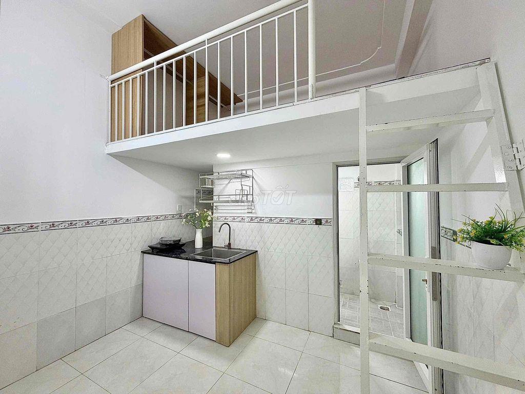 PHÒNG GÁC TRẦN TẤN - ÂU CƠ MỚI SACH SẼ THANG MÁY GÁC CAO - NT CƠ BẢN