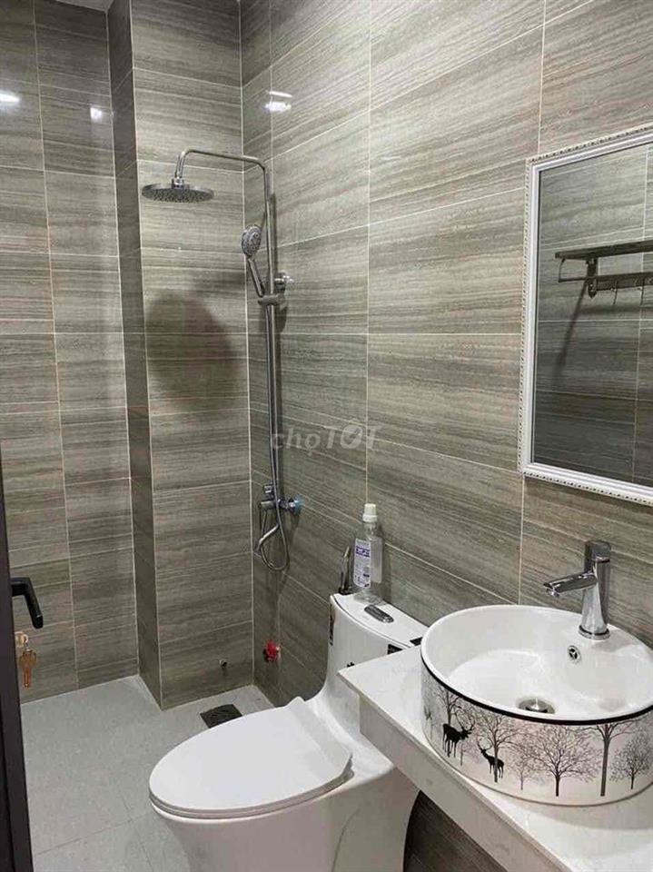 STUDIO MÁY LẠNH CỬA SỔ LỚN NGẬP NẮNG FREE GỬI XE, ĐẸP KENG GẦN HUIT