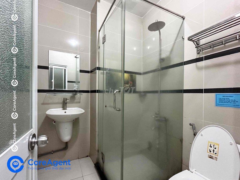CĂN HỘ SÁT QUẬN 10 FULL NỘI THẤT CÓ CỬA SỔ THOÁNG ĐOÃNG