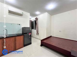 CĂN HỘ SÁT QUẬN 10 FULL NỘI THẤT CÓ CỬA SỔ THOÁNG ĐOÃNG