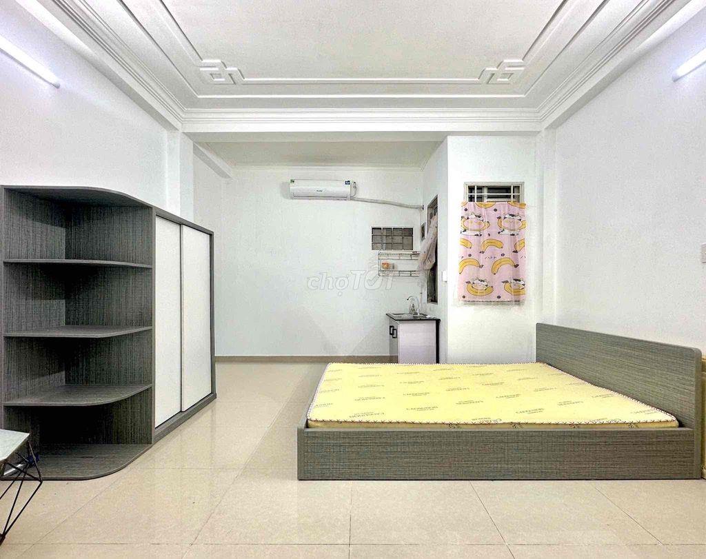SIÊU PHẨM CĂN HỘ ĐẦY ĐỦ NỘI THẤT CỬA SỔ THOÁNG RỘNG RÃI sát AEON MALL