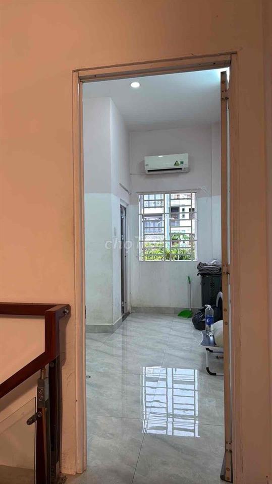 nhà mặt tiền cho thuê phòng có máy lạnh