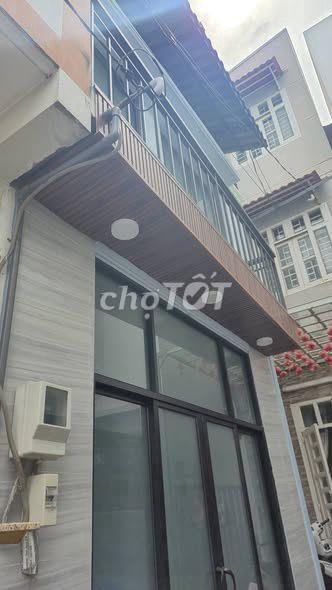 Bán nhà 24m2 sát QL13 Hiệp Bình Phước Thủ Đức SHR