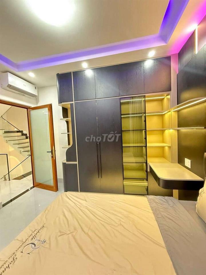 Bán nhà 3 tầng diện tích đất : 80m2 (8m × 10m) kiệt ôtô Tôn Đức Thắng 