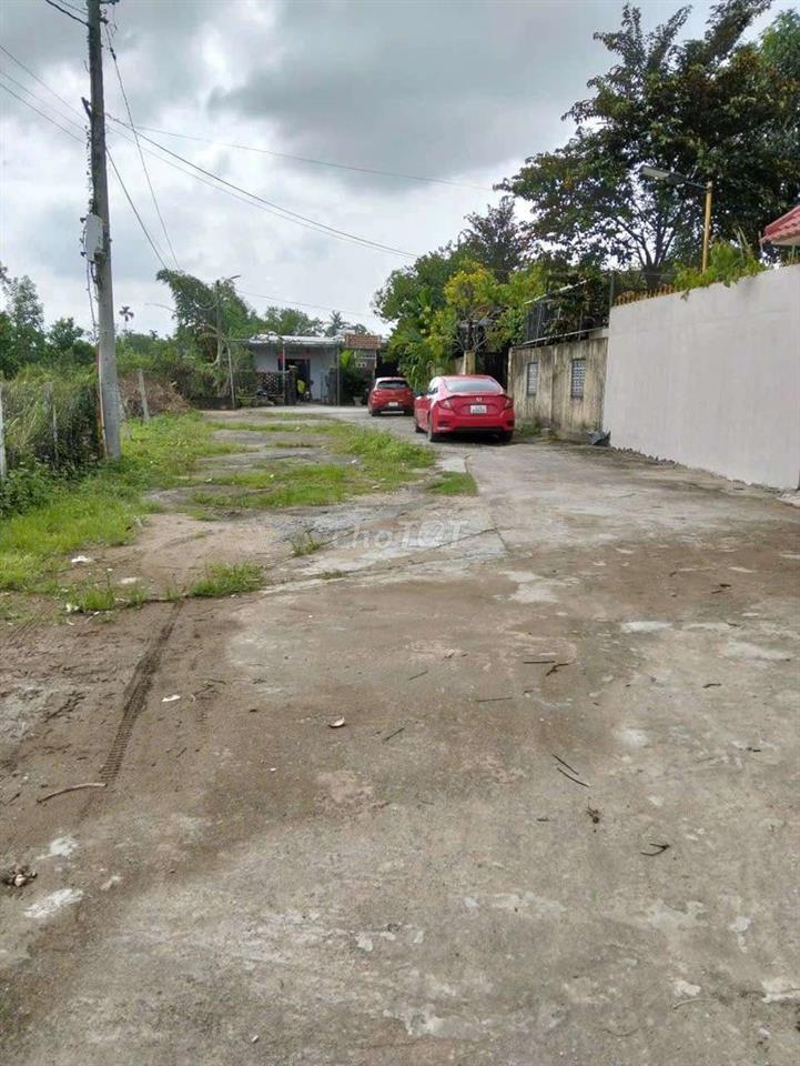 bán lô hòa tiến, đường bê tông 10m trước đất