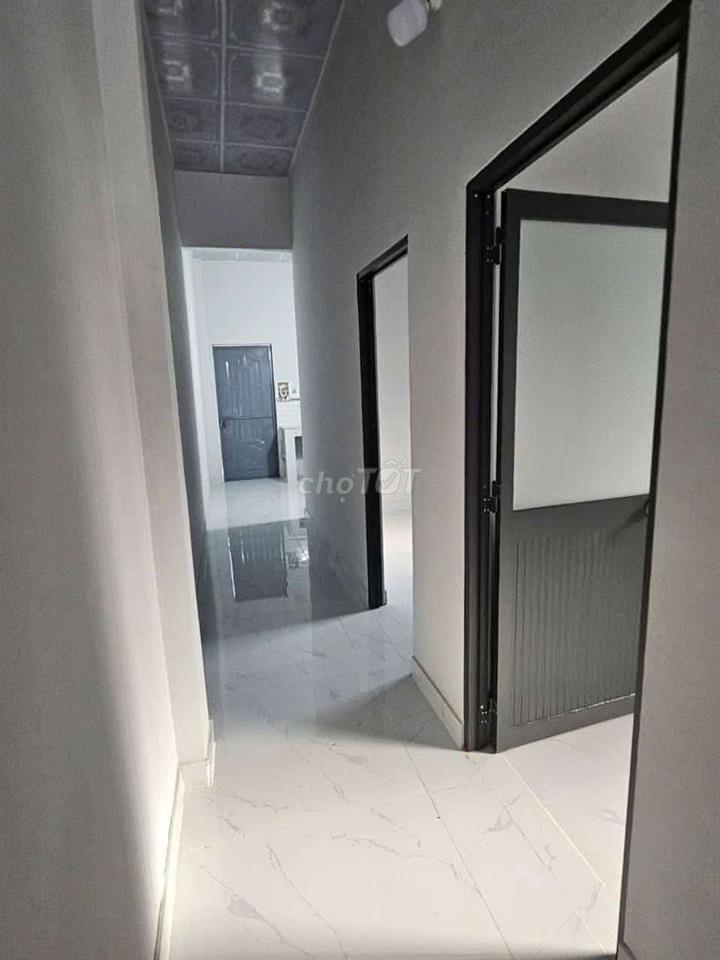 CHỦ CÀN TIỀN- BÁN GẤP NHÀ MỚI XÂY