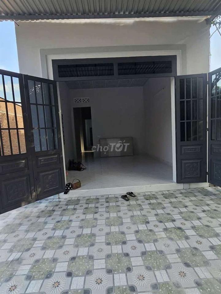 CHỦ CÀN TIỀN- BÁN GẤP NHÀ MỚI XÂY