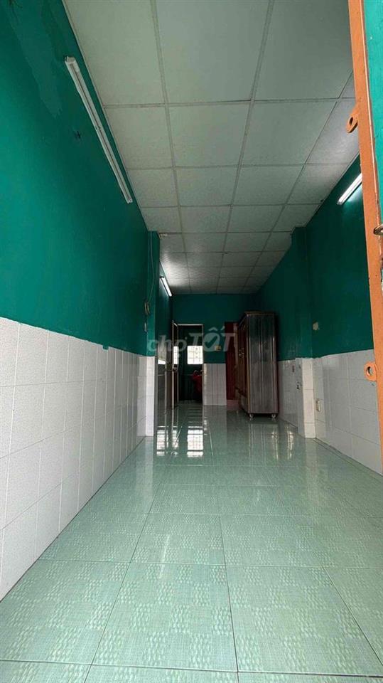 Cần bán nhà Q8