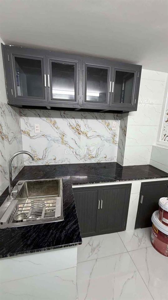 Cần bán nhà mới xây Q8 giáp ranh Q6