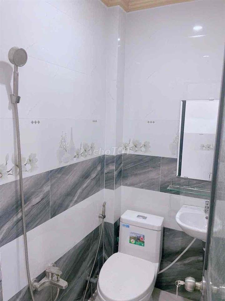 CHO THUÊ NHÀ MẶT TIỀN ĐƯỜNG HỒ XUÂN HƯƠNG