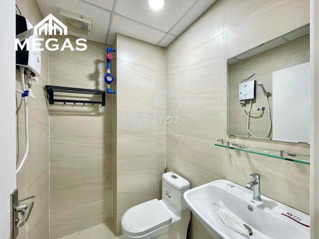CĂN HỘ BAN CÔNG NGAY TRUNG TÂM QUẬN 10