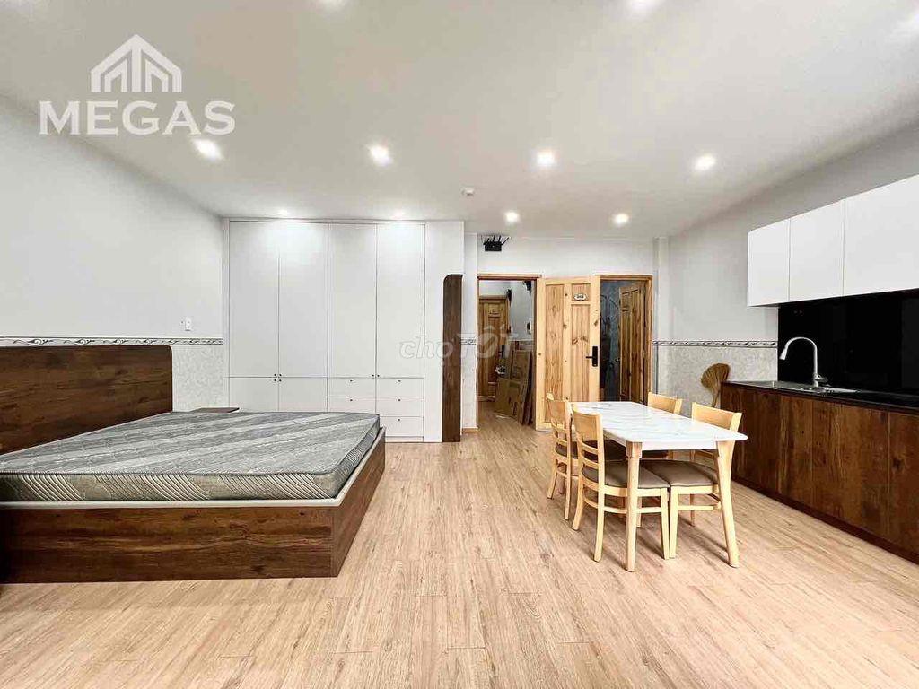 STUDIO CAO CẤP QUẬN 10 - BAN CÔNG - GẦN NGÃ 6 CỘNG HOÀ
