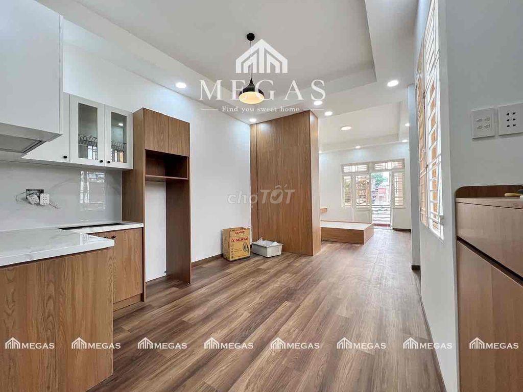 🏡 CĂN HỘ MỚI TINH BAN CÔNG THOÁNG, VIEW BITEXCO - FULL NỘI THẤT