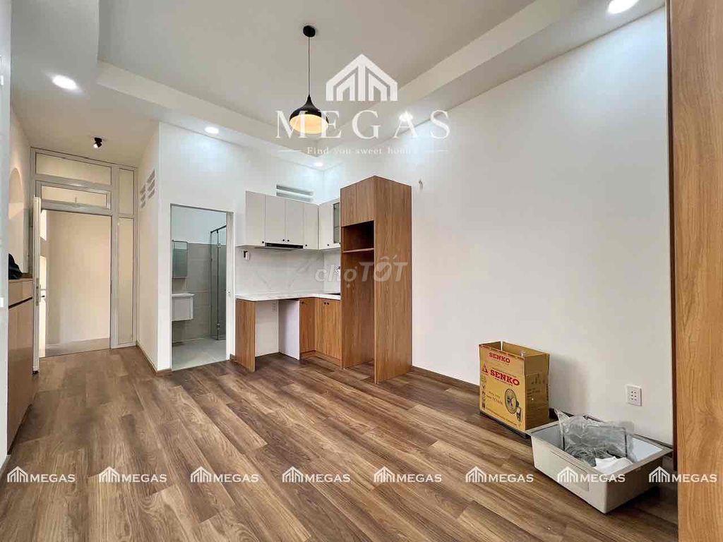 🏡 CĂN HỘ MỚI TINH BAN CÔNG THOÁNG, VIEW BITEXCO - FULL NỘI THẤT