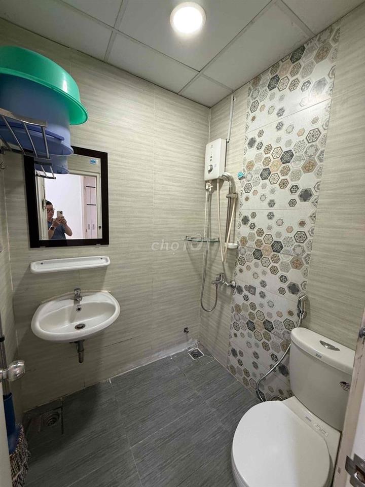 Topaz City standard room cho Nam