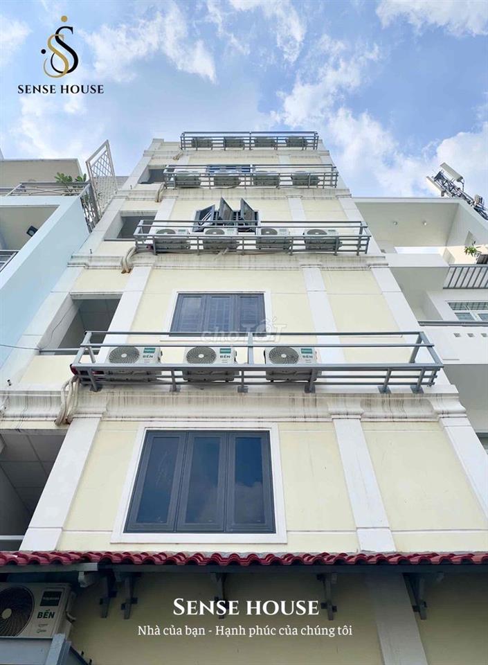 Toà nhà thang máy cho thuê phòng có gác Ngay Trường Chinh