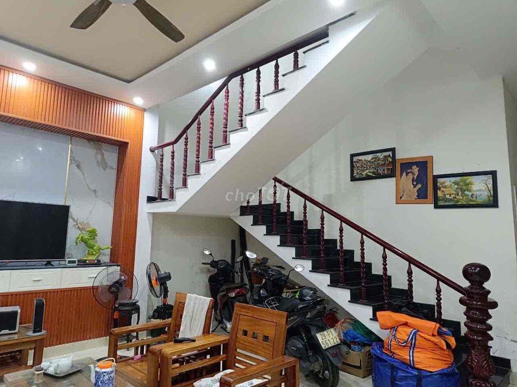 SỤP HẦM NHÀ SÁT BIỂN SƠN TRÀ DT LỚN NGANG RỘNG GIÁ IU THƯƠNG
