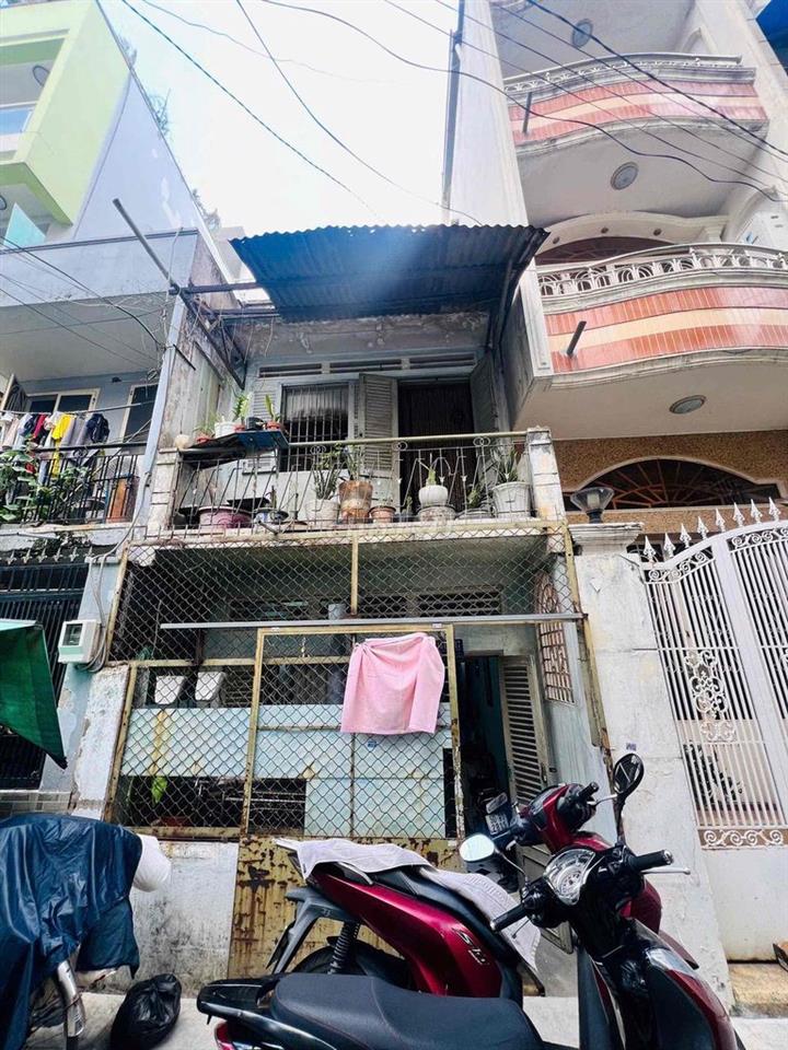 Bán nhà Tân Bình, gần sân bay, sổ hồng riêng