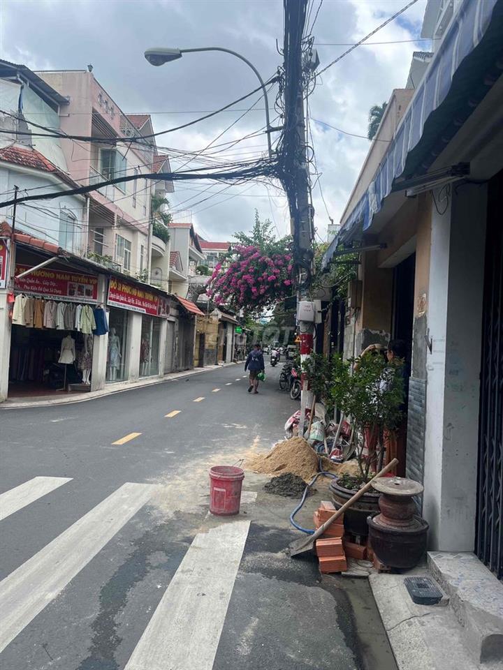 Cho thuê nhà cấp 4 nguyên căn