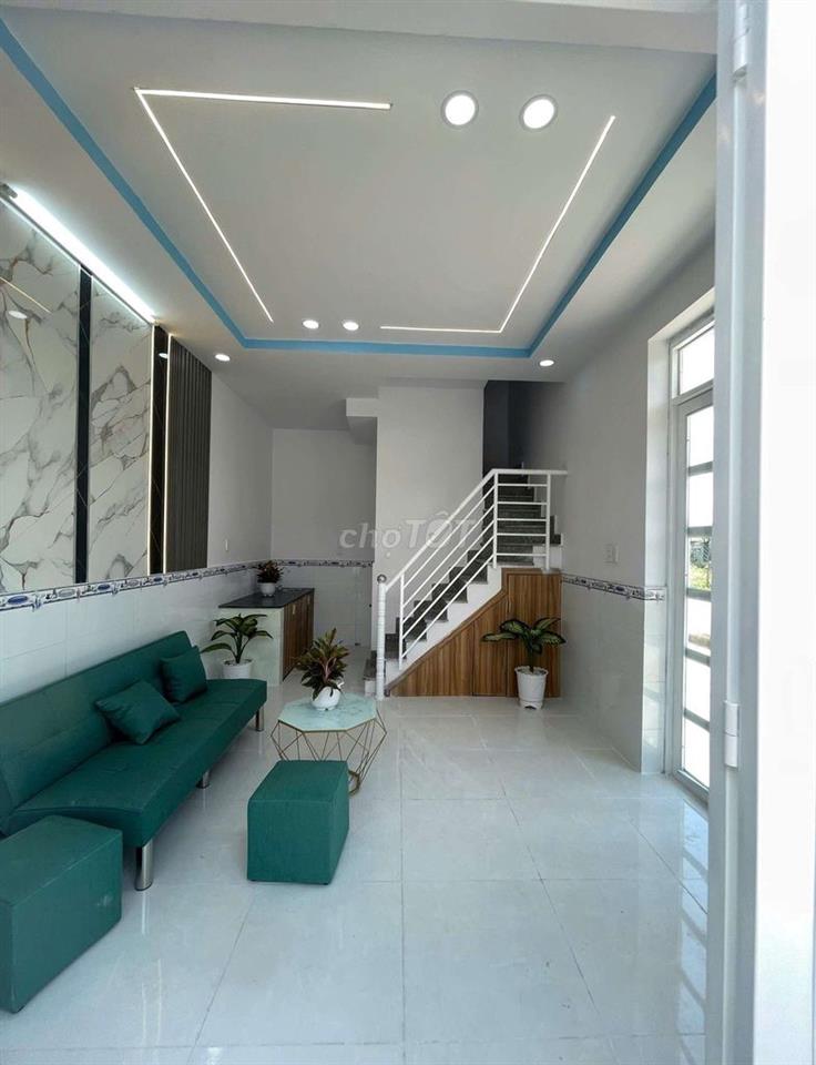 Căn GÓC 2 MẶT TIỀN 295tr có sổ giáp chợ Bà Điểm Hóc Môn