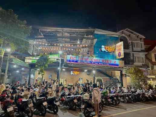Cho Thuê Mặt Bằng Riêng Biệt Lũy Bán Bích Ngang 5M Dài 5M, Vỉa Hè Rộng