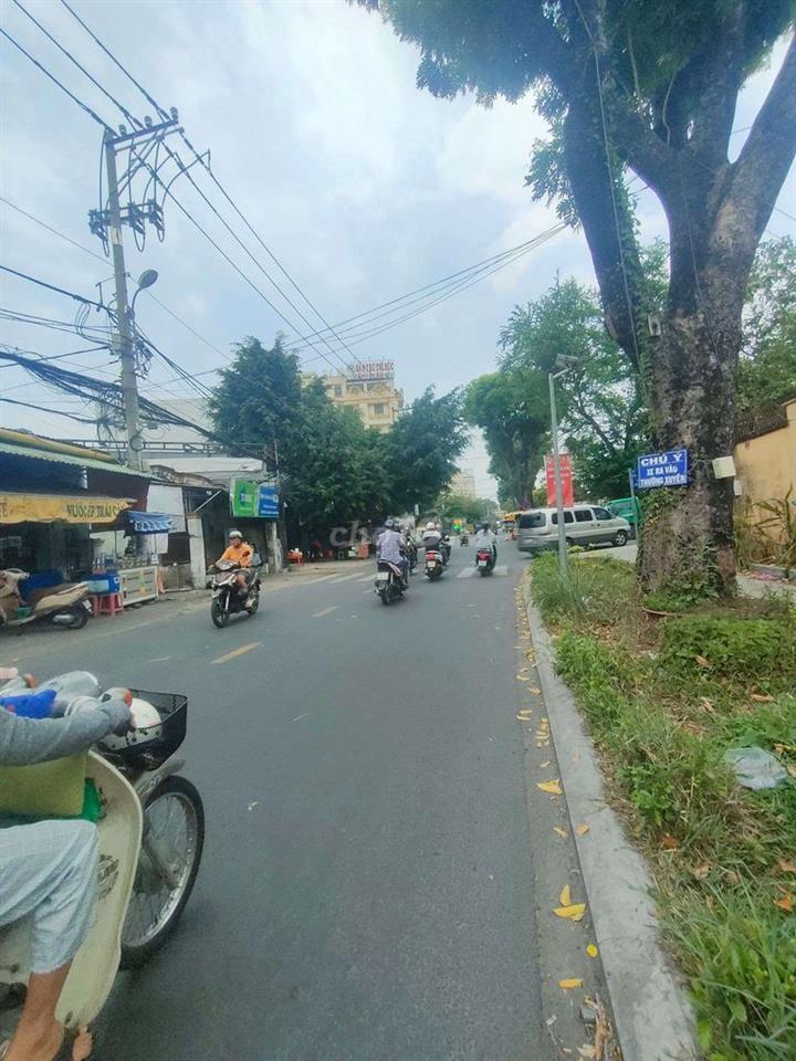 Bán Nhà Mặt Tiền Trung Mỹ Tây 2A 7x24 168m2 giá 11tỷ500
